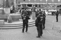 Polizei zieht Trennung zwischen Neonazis und GegendemonstrantInnen