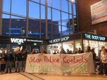 Stop Police Control - Transparent in Bahnhof