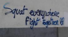 Squat everywhere, fight together <A3